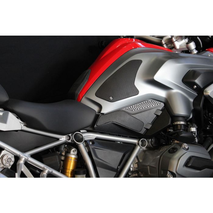 Techspec 62-1010-SS Snake Skin Tank Grips (BMW R1200 GS 2013–2016)