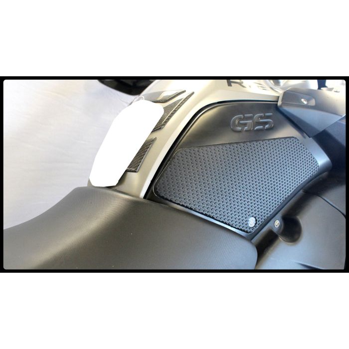 Techspec 62-0056-SS Snake Skin Tank Grips (BMW R1200 GS 2004-07 / R1200 GS Adventure 2004-12)
