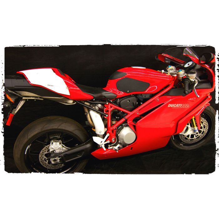 Techspec 62-0053-SS Snake Skin Tank Grips (Ducati Superbike 749/999 2000-2008)