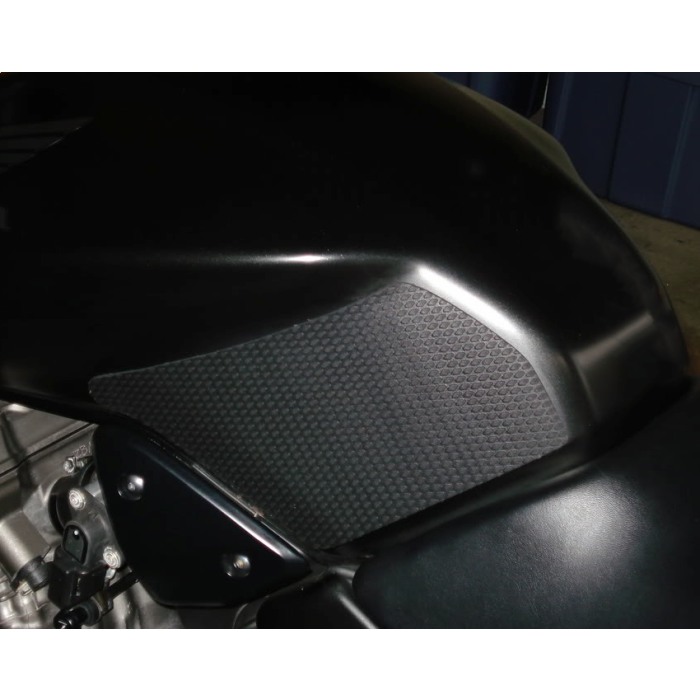 Techspec 62-2004-SS Snake Skin Tank Grips (Honda CB919 2002-2007)