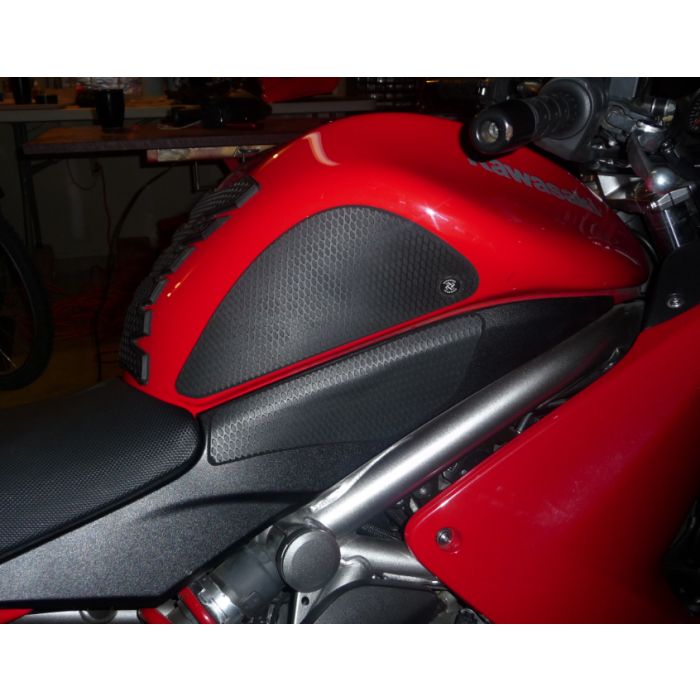 Techspec 62-2507-SS Snake Skin Tank Grips (Kawasaki Ninja 650R/ER6n 2006-2011)