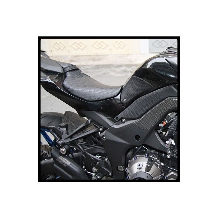 Techspec 62-2523-SS Snake Skin Tank Grips (Kawasaki Z1000 2014-2016)
