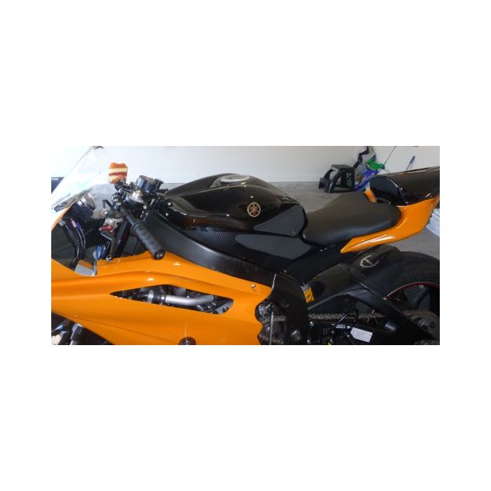 Techspec 62-0061-SS Snake Skin Tank Grips (Yamaha R6R 2006-2007)