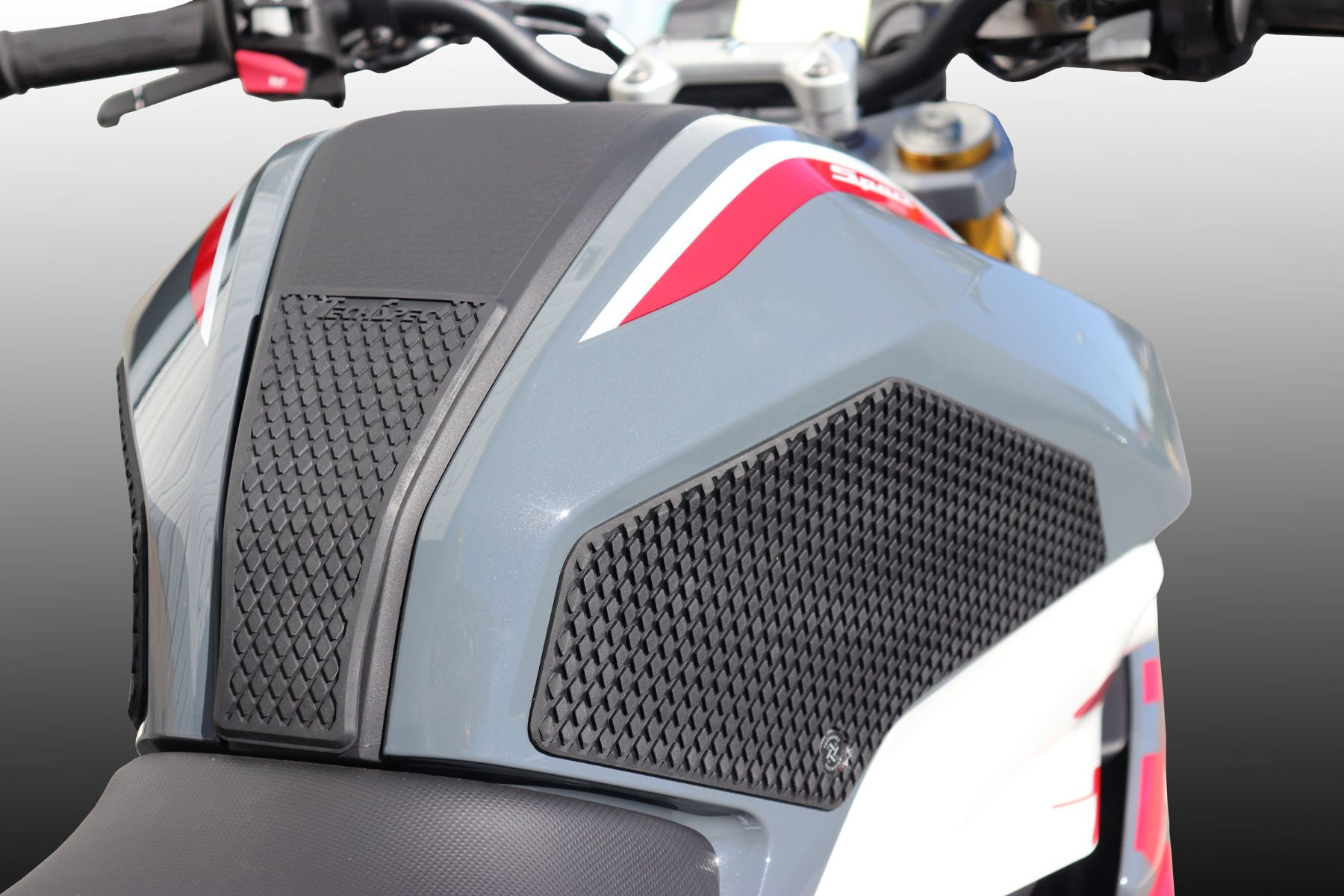 Techspec 62-1025-SS Snake Skin Tank Grips (BMW G 310 R 2021+)