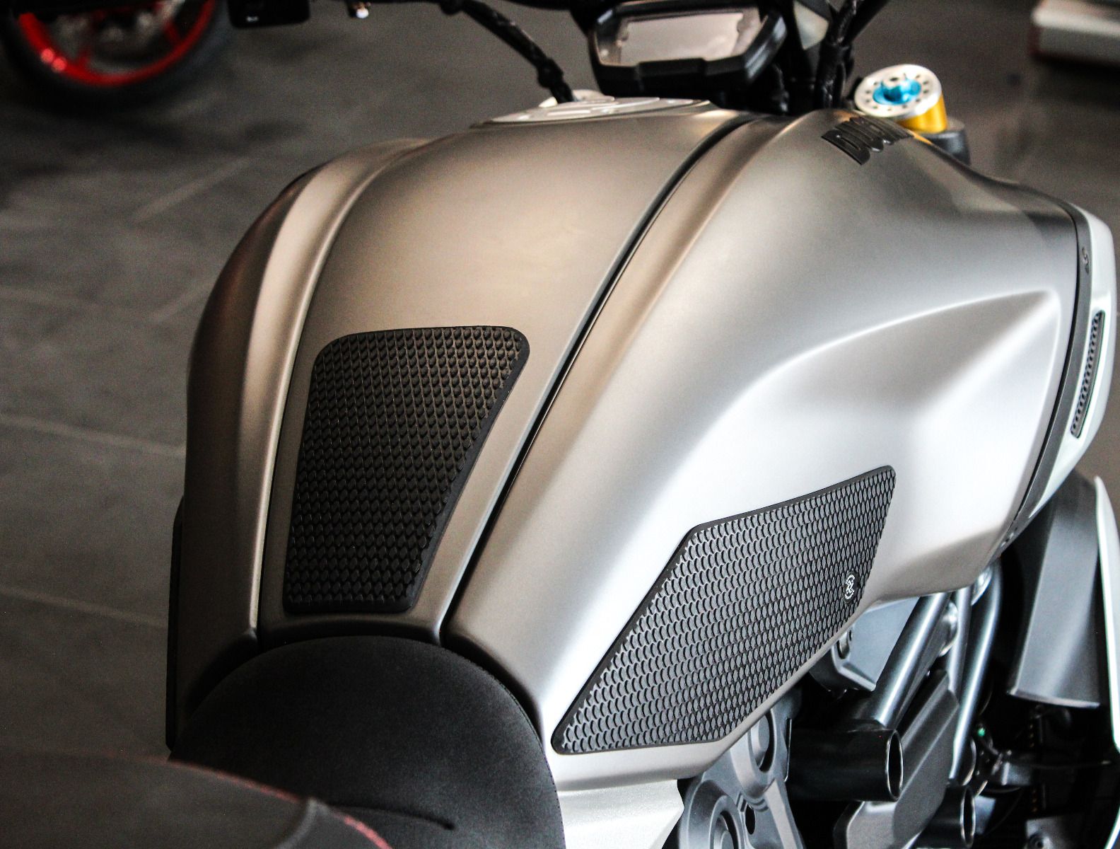 TechSpec 2019+ Ducati Diavel Snake Skin Tank Grips