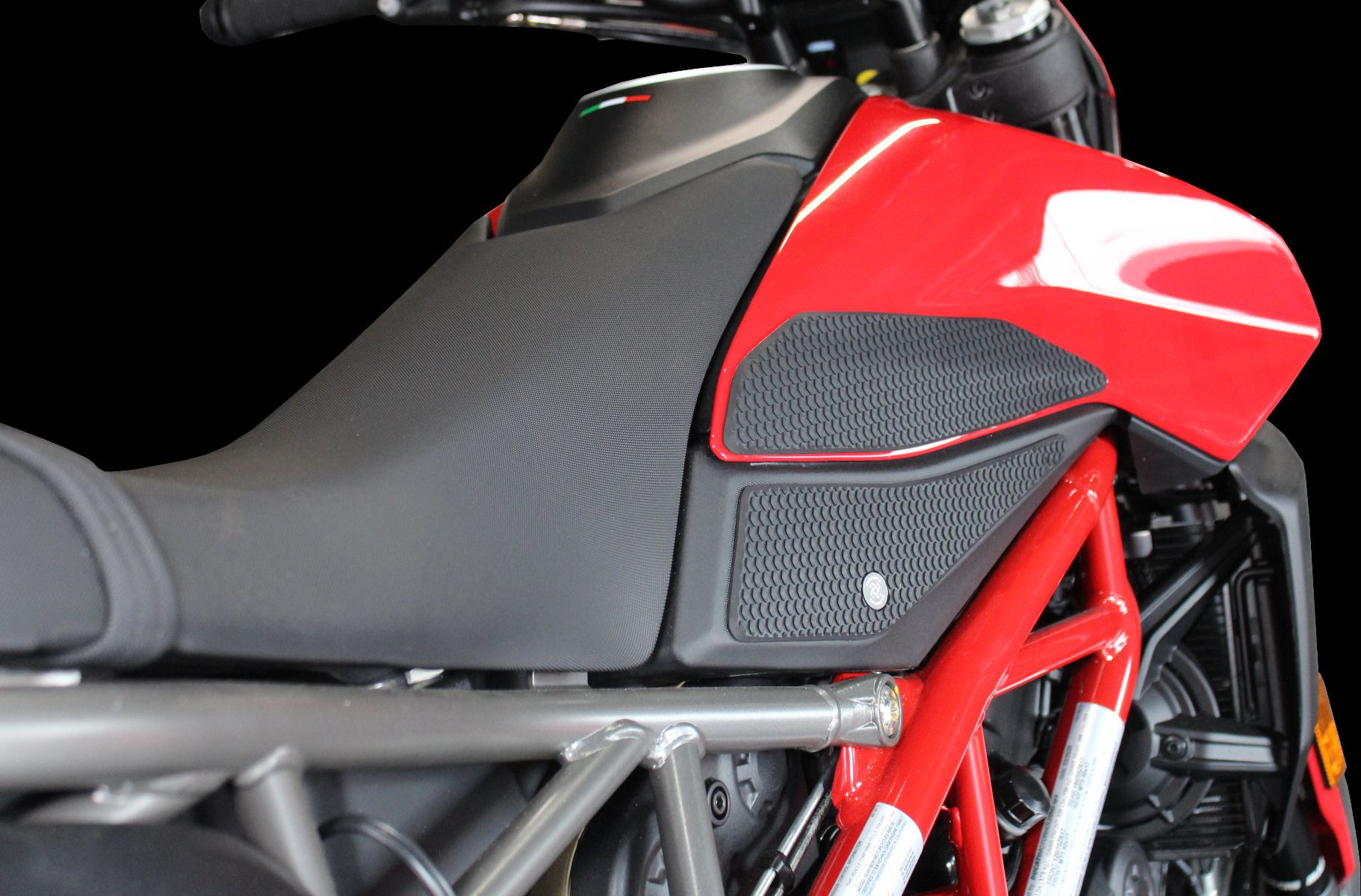 TechSpec 2019+ Ducati Hypermotard Snake Skin Tank Grips