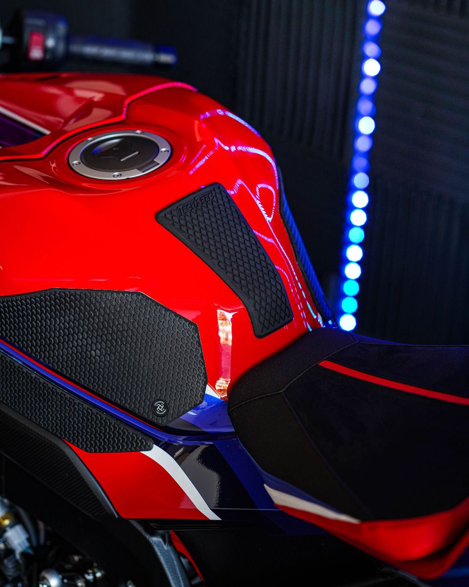 TechSpec 2020+ Honda CBR1000RR-R Fireblade SP Snake Skin Tank Grips