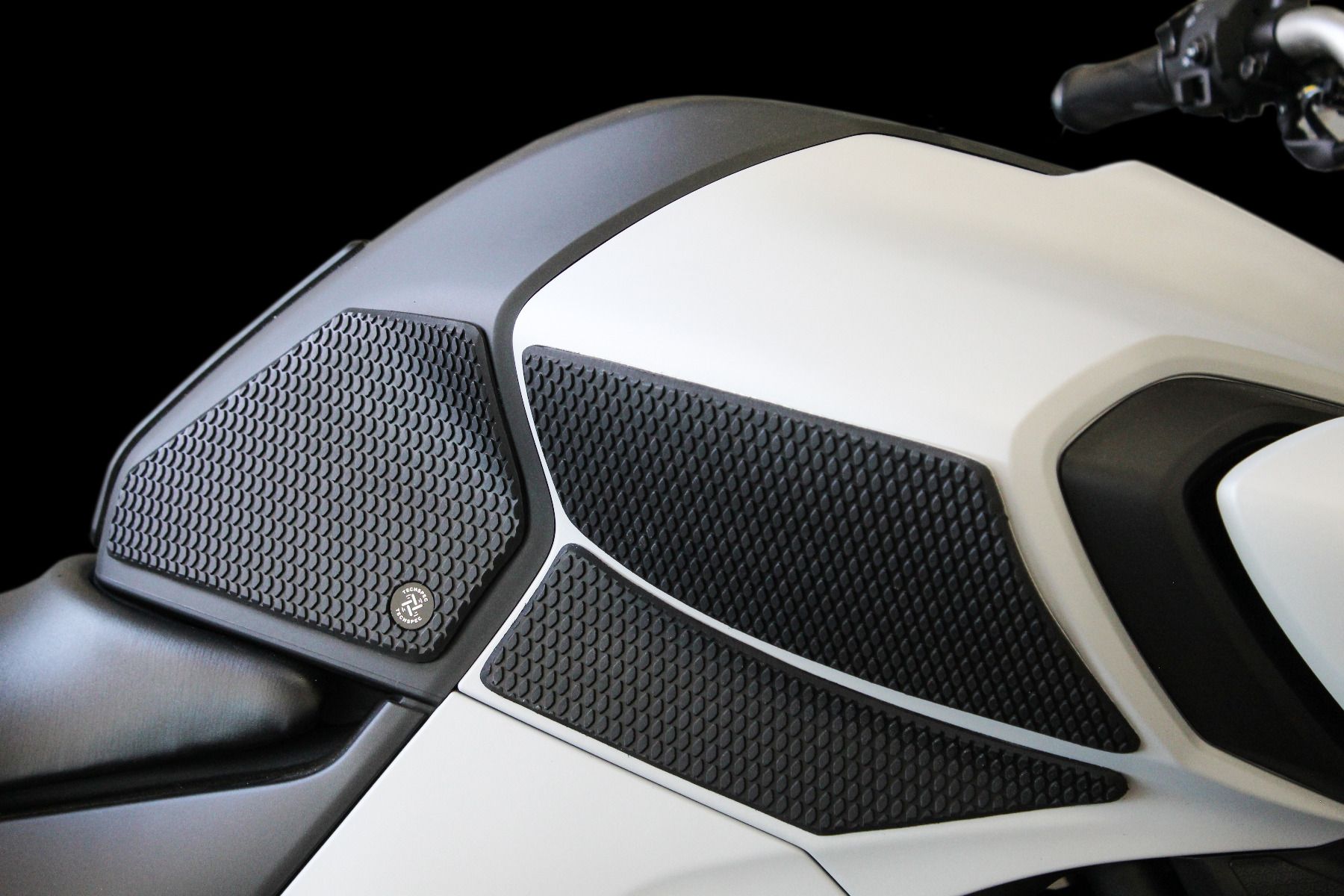 TechSpec 2020+ Yamaha MT-03 Snake Skin Tank Grips