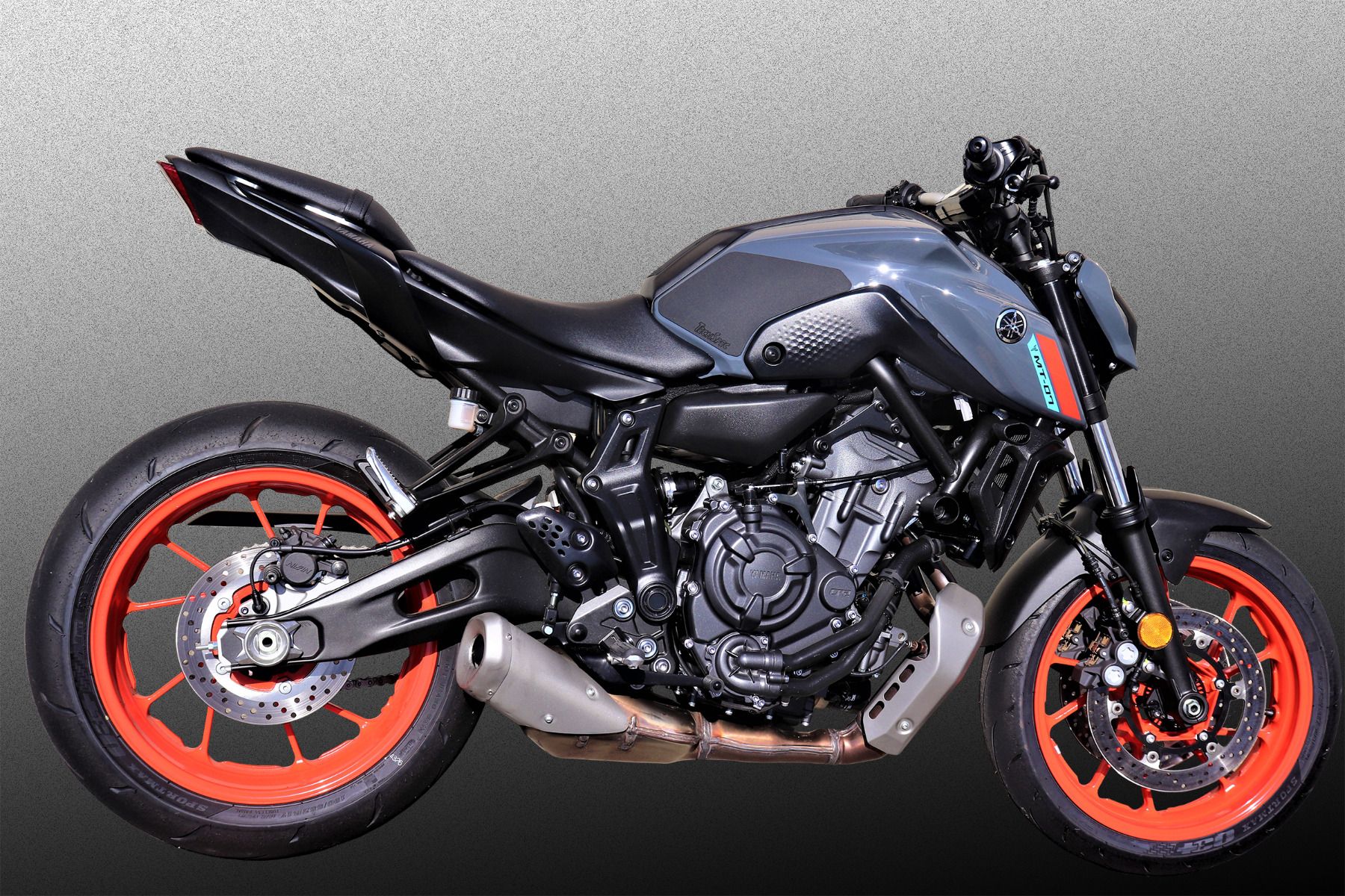 TechSpec 2021+ Yamaha MT-07 Snake Skin Tank Grips