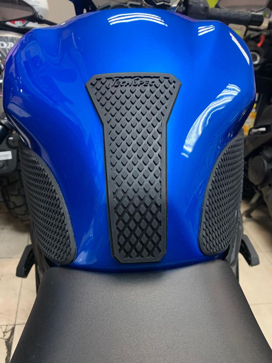 TechSpec 2020+ Kawasaki ZX-25R Snake Skin Tank Grips