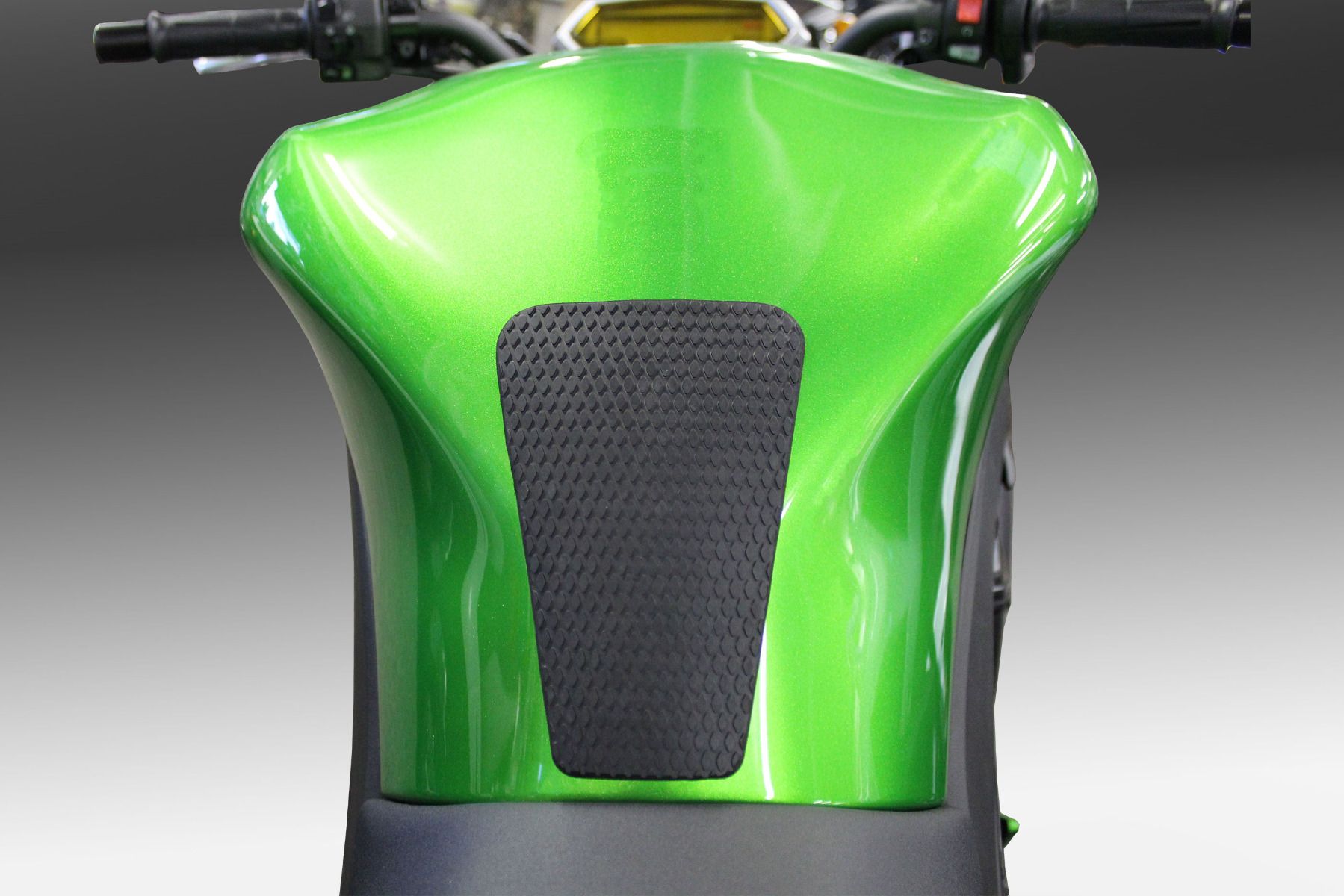 TechSpec Snake Skin Tank Protector #90