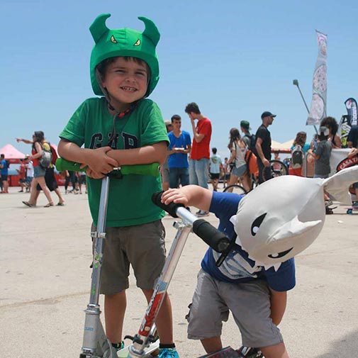 Coolcasc Demon Helmet Cover