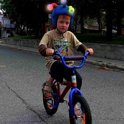 Coolcasc Monster LED Helmet Cover