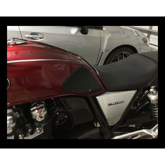 Techspec 62-2022-SS Snake Skin Tank Grips (Honda CB1100 2014+)