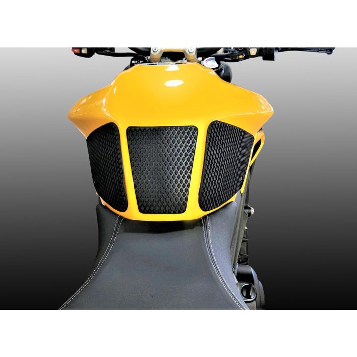 Techspec 62-3517-SS Snake Skin Tank Grips (Triumph Street Triple 765 R/RS 2024+)