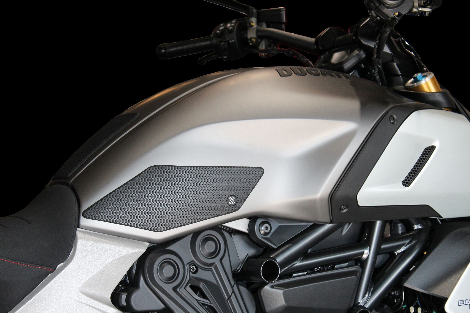 TechSpec 2019+ Ducati Diavel Snake Skin Tank Grips