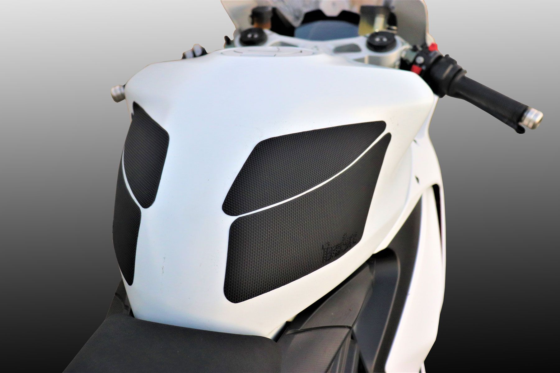 TechSpec Ducati 2012+ V4 2022+ V2 Snake Skin Tank Grips