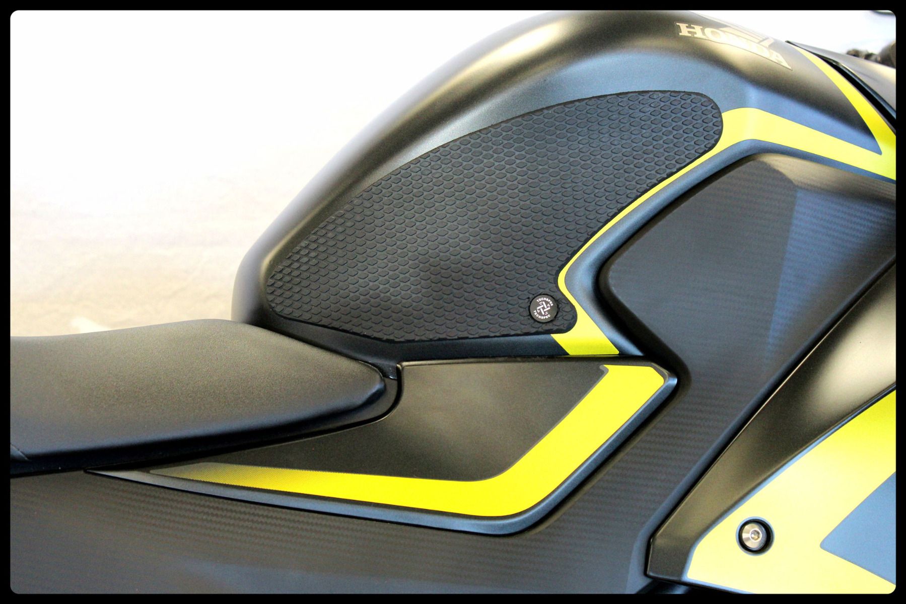 TechSpec 2007-2013 Honda CBR300R Snake Skin Tank Grips