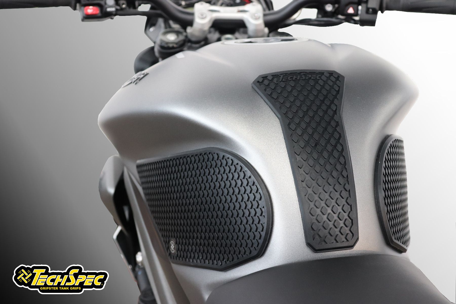 TechSpec 2013-2023 Triumph Street Triple S R RS Daytona 675 Snake Skin Tank Grips