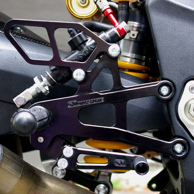 Woodcraft 2006-2012 Triumph Daytona 675 GP Shift Complete Rearset Kit w/ Pedals (NO QS) (No Side Stand - Race Use Only)